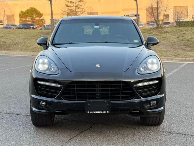 2013 Porsche Cayenne GTS