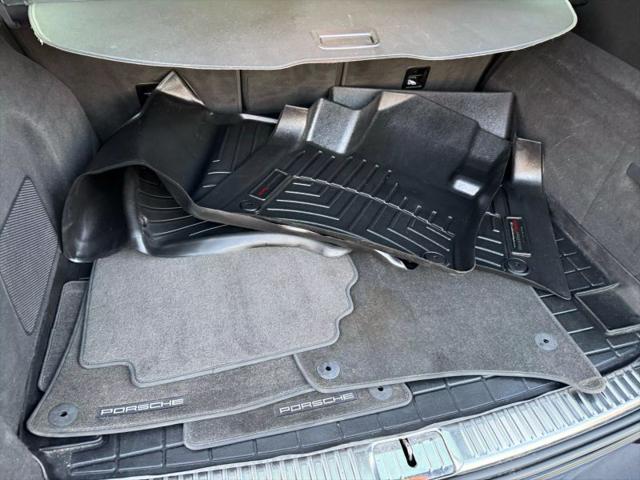 2013 Porsche Cayenne GTS
