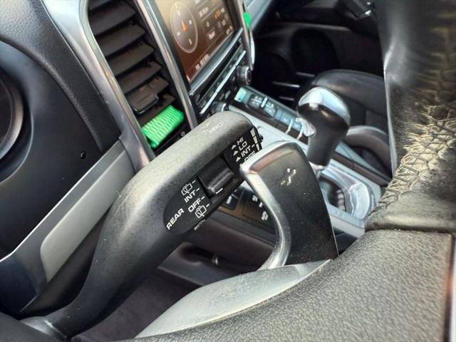 2013 Porsche Cayenne GTS