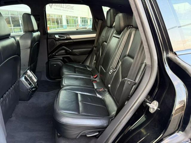 2013 Porsche Cayenne GTS