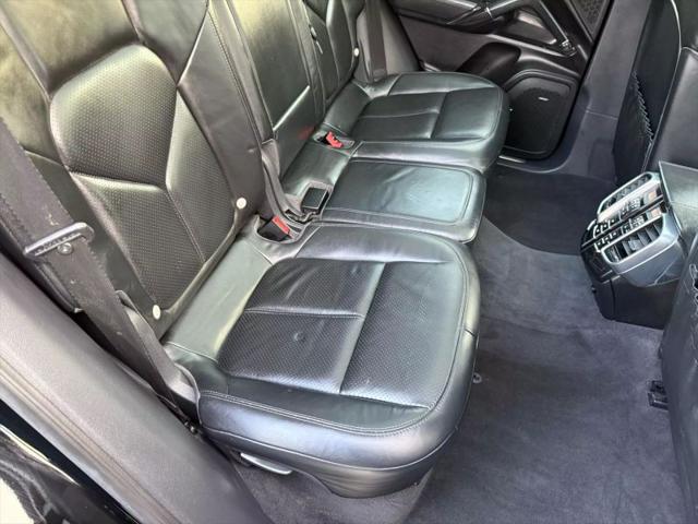 2013 Porsche Cayenne GTS