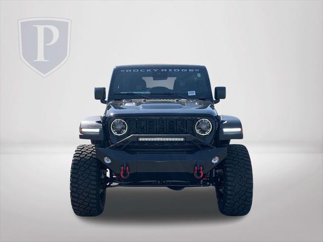 2025 Jeep Wrangler 4-Door Willys 4x4