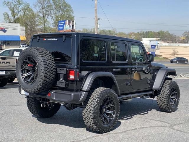 2025 Jeep Wrangler 4-Door Willys 4x4