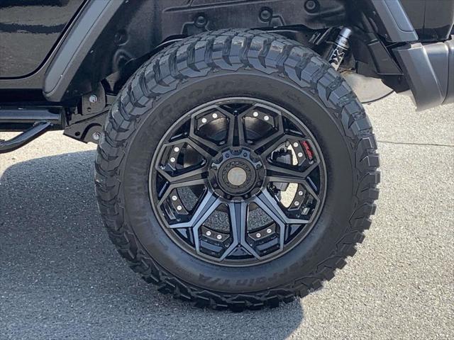 2025 Jeep Wrangler 4-Door Willys 4x4