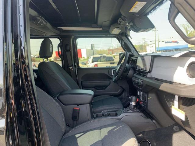 2025 Jeep Wrangler 4-Door Willys 4x4