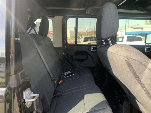 2025 Jeep Wrangler 4-Door Willys 4x4