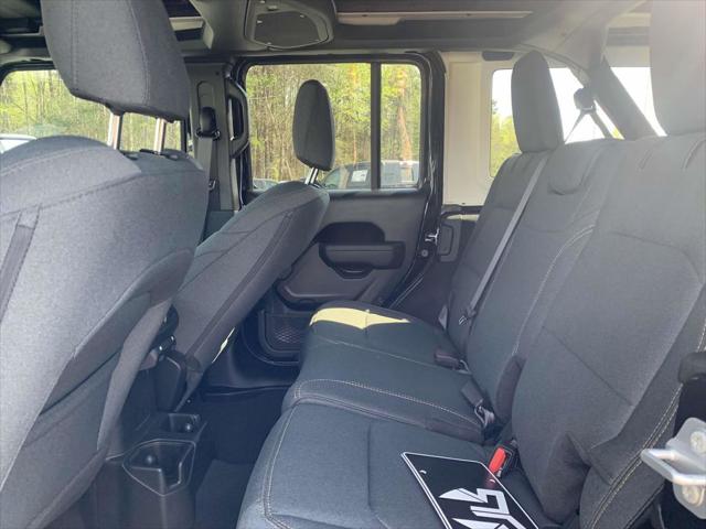 2025 Jeep Wrangler 4-Door Willys 4x4