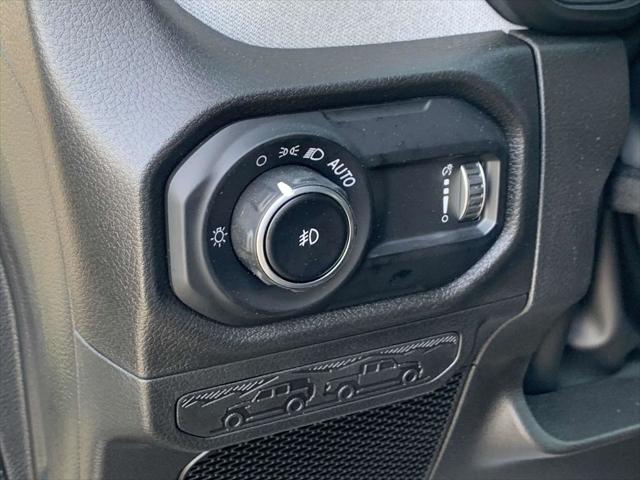 2025 Jeep Wrangler 4-Door Willys 4x4