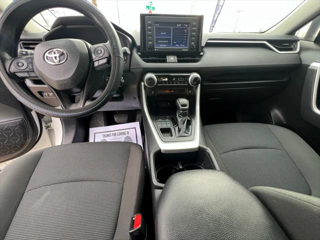 2022 Toyota RAV4 LE