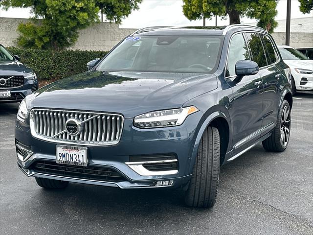 2025 Volvo XC90 B6 Plus 7-Seater