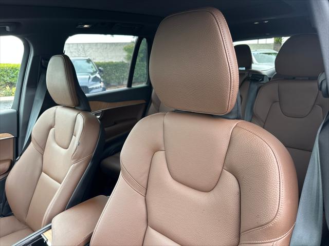 2025 Volvo XC90 B6 Plus 7-Seater