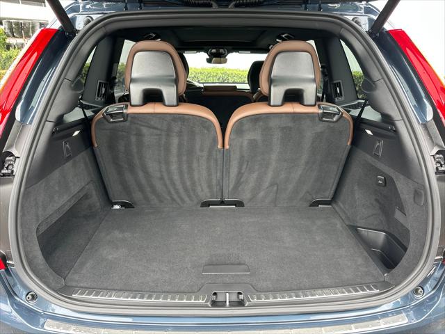 2025 Volvo XC90 B6 Plus 7-Seater