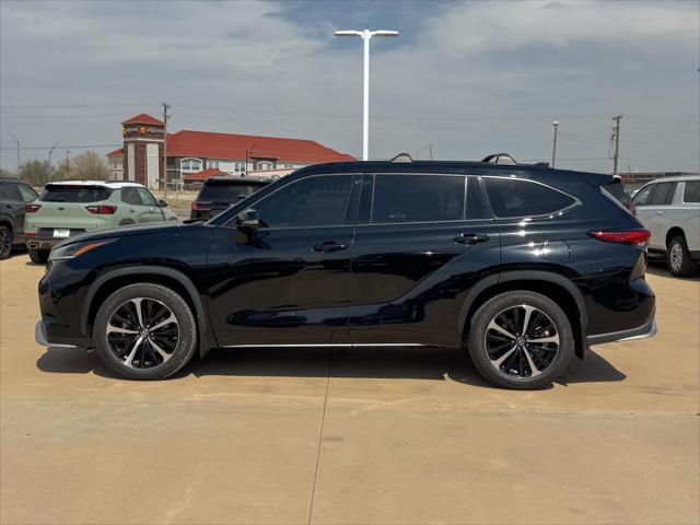 2022 Toyota Highlander XSE
