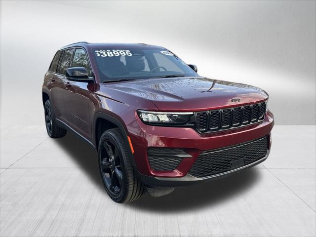 2023 Jeep Grand Cherokee Altitude 4x4