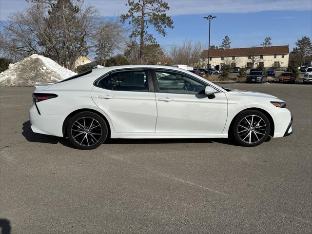 2023 Toyota Camry 