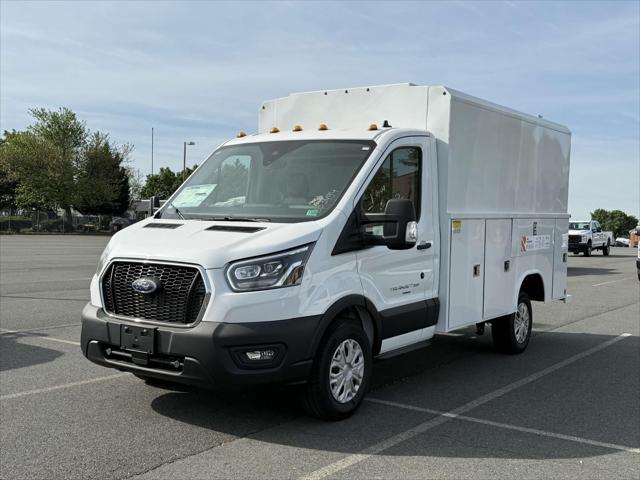2024 Ford Transit Cutaway Base