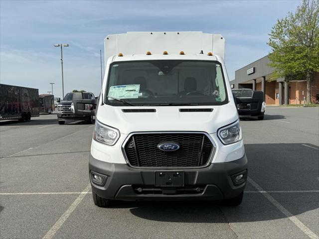 2024 Ford Transit Cutaway Base