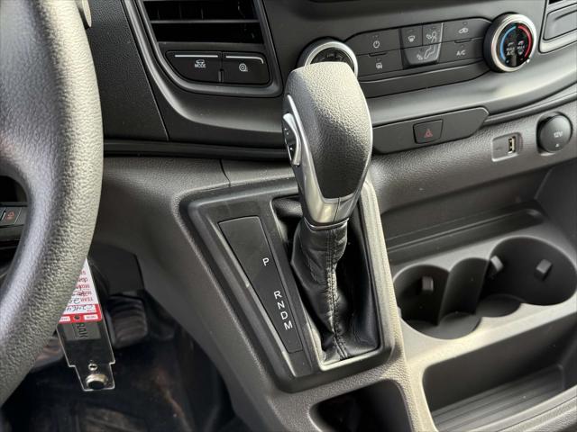 2024 Ford Transit Cutaway Base