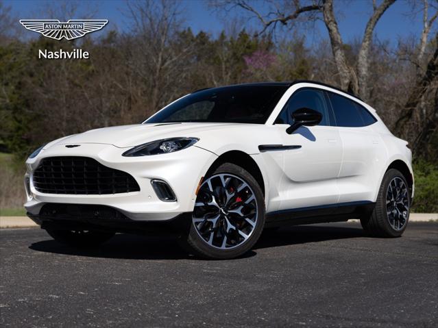 /2021 Aston-Martin DBX