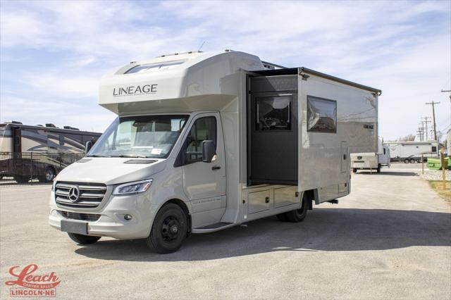 2025 Mercedes-Benz Sprinter 4500 Chassis Standard Roof 4-Cyl Diesel HO