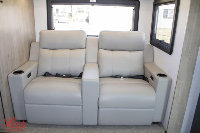 2025 Mercedes-Benz Sprinter 4500 Chassis Standard Roof 4-Cyl Diesel HO