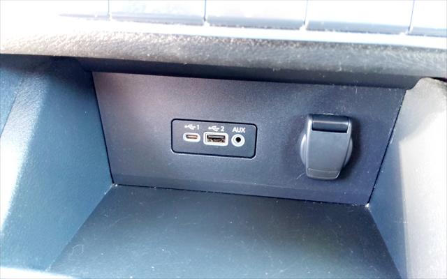 2022 Nissan Sentra SV Xtronic CVT
