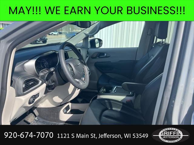 2023 Chrysler Pacifica Touring L AWD