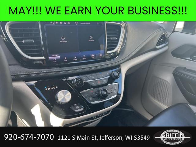 2023 Chrysler Pacifica Touring L AWD