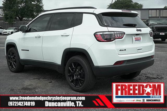 2025 Jeep Compass COMPASS LATITUDE 4X4