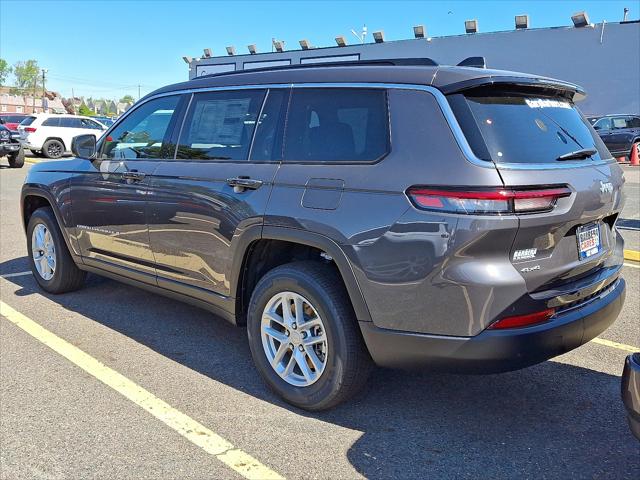 2025 Jeep Grand Cherokee GRAND CHEROKEE L LAREDO 4X4