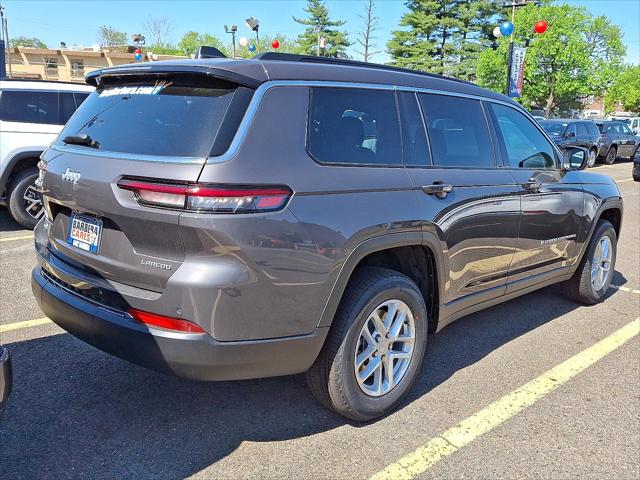2025 Jeep Grand Cherokee GRAND CHEROKEE L LAREDO 4X4