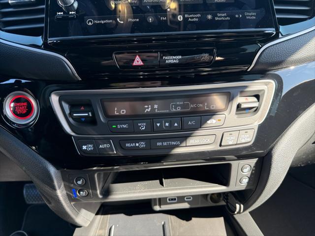 2025 Honda Ridgeline Black Edition
