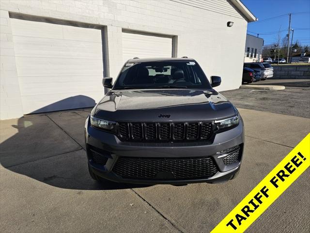 2025 Jeep Grand Cherokee GRAND CHEROKEE ALTITUDE X 4X4