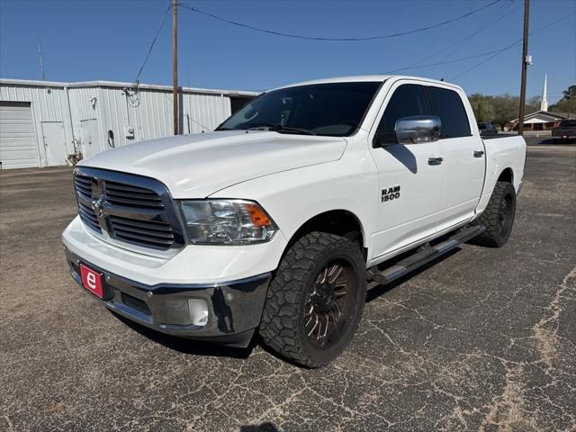 2017 RAM 1500 Lone Star Crew Cab 4x2 57 Box