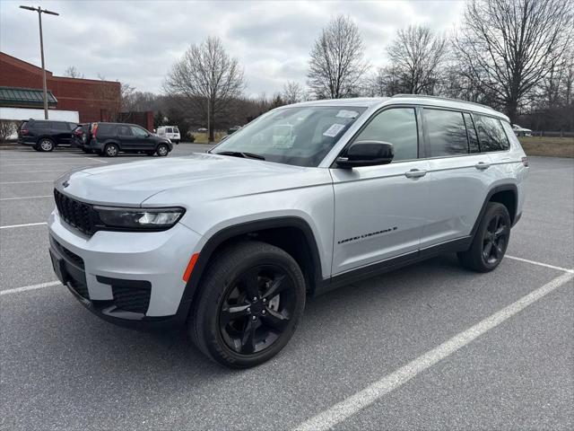 2023 Jeep Grand Cherokee L Altitude 4x4