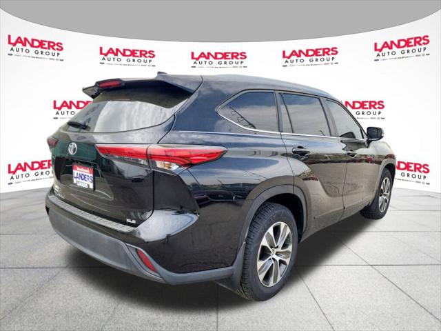 2023 Toyota Highlander XLE