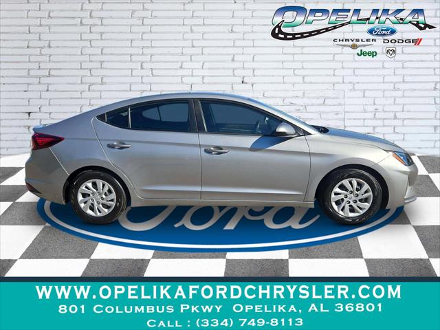 2020 Hyundai Elantra SE