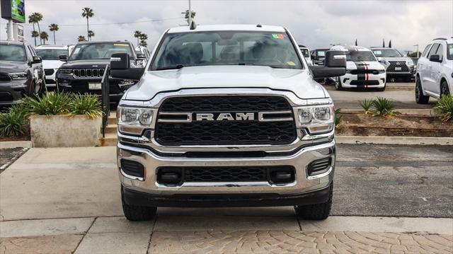 2023 RAM 2500 Tradesman Crew Cab 4x4 64 Box