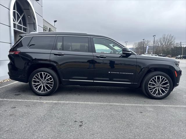 2022 Jeep Grand Cherokee L Summit Reserve 4x4
