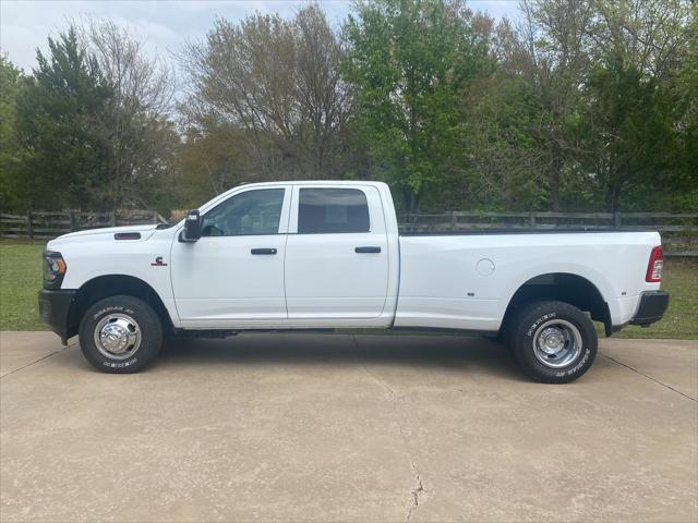 2024 RAM 3500 Tradesman Crew Cab 4x4 8 Box