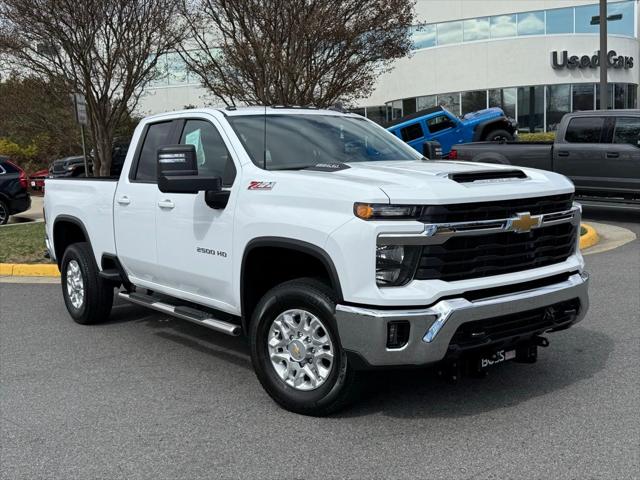 2024 Chevrolet Silverado 2500HD 4WD Double Cab Standard Bed LT