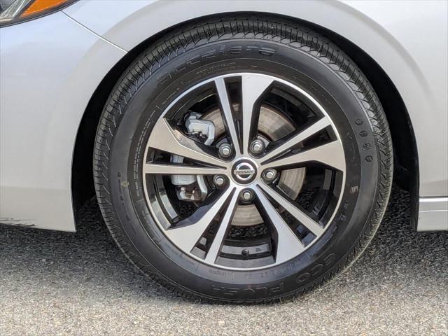 2021 Nissan Sentra SV Xtronic CVT