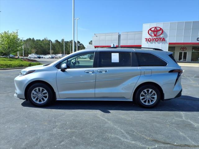 2023 Toyota Sienna XLE