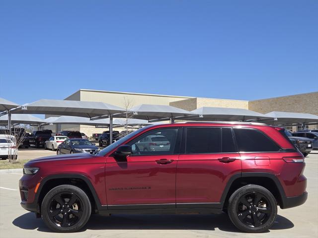 2023 Jeep Grand Cherokee Altitude 4x4