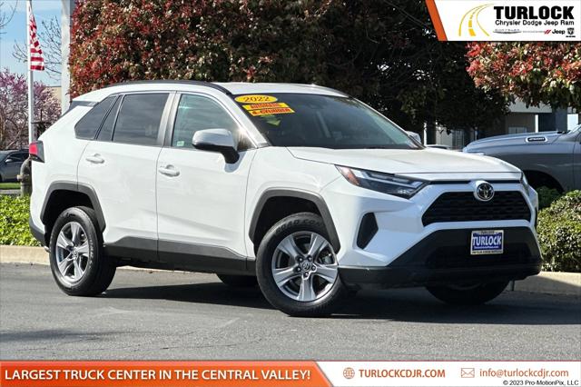 2022 Toyota RAV4 XLE