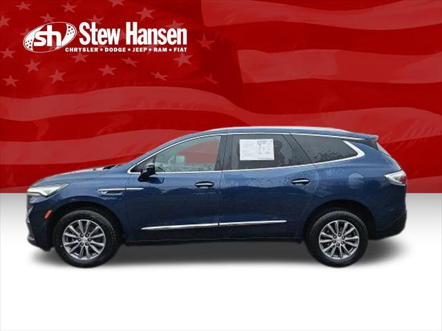 2022 Buick Enclave AWD Essence