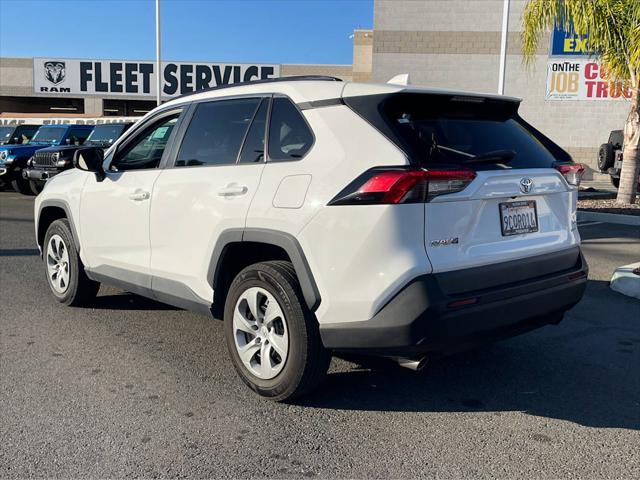 2020 Toyota RAV4 LE