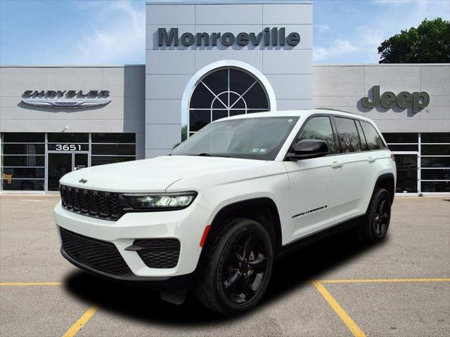 2022 Jeep Grand Cherokee Altitude 4x4