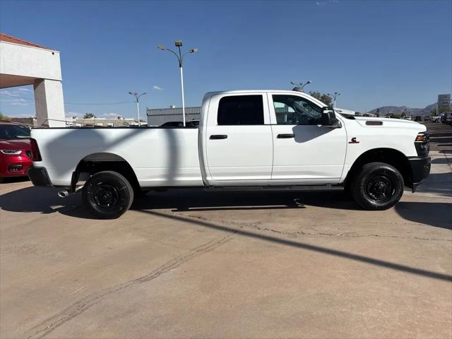 2025 Ram 2500 Tradesman Crew Cab 4x4 8' Box