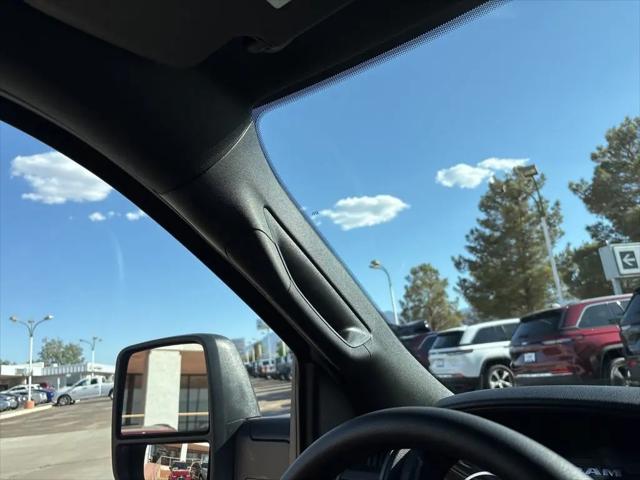 2025 Ram 2500 Tradesman Crew Cab 4x4 8' Box